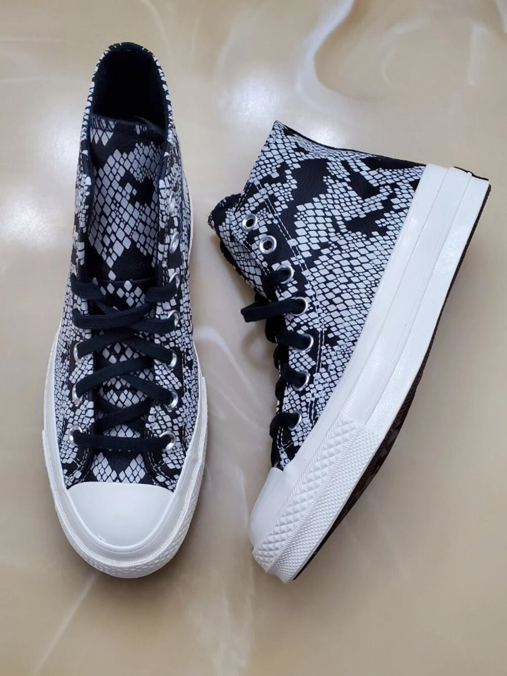 Converse Python Chuck 70 High Top Women's Leather Shoes Size 5 Animal 570355C - Picture 3 of 9